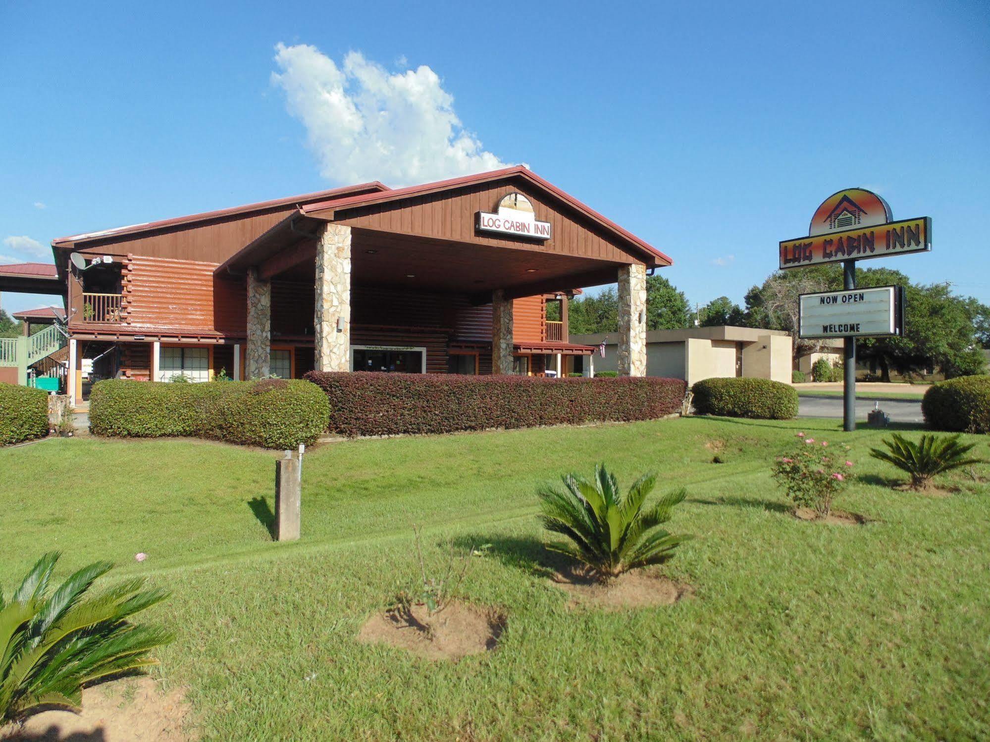 Log Cabin Inn Bay Minette Екстер'єр фото